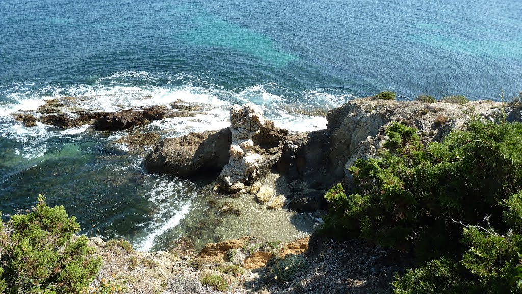 PROMENADE PLAGES DE LA MADRAGUE HYERES by Bernardd5