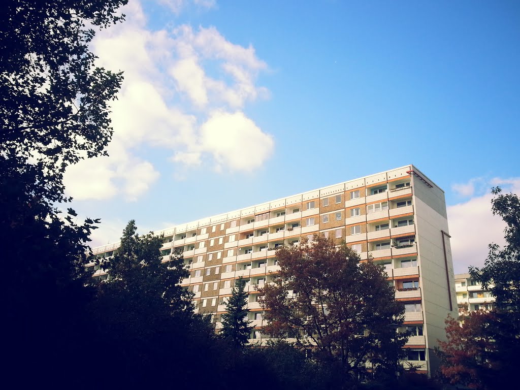 Plattenbau M10 by Marten Willberg