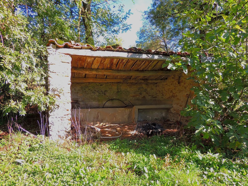 Lavoir à Nalby by F@M