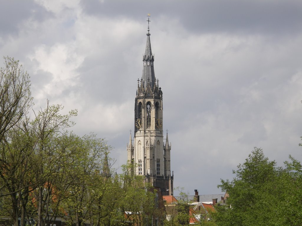 Toren Nieuwe Kerk Delft by Michiel Könst