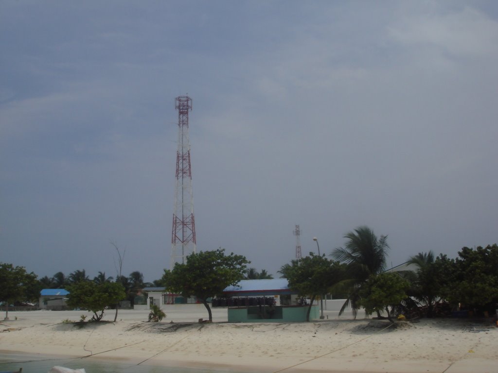 Communication Tower at Thulhadhu by Adnan Haleem