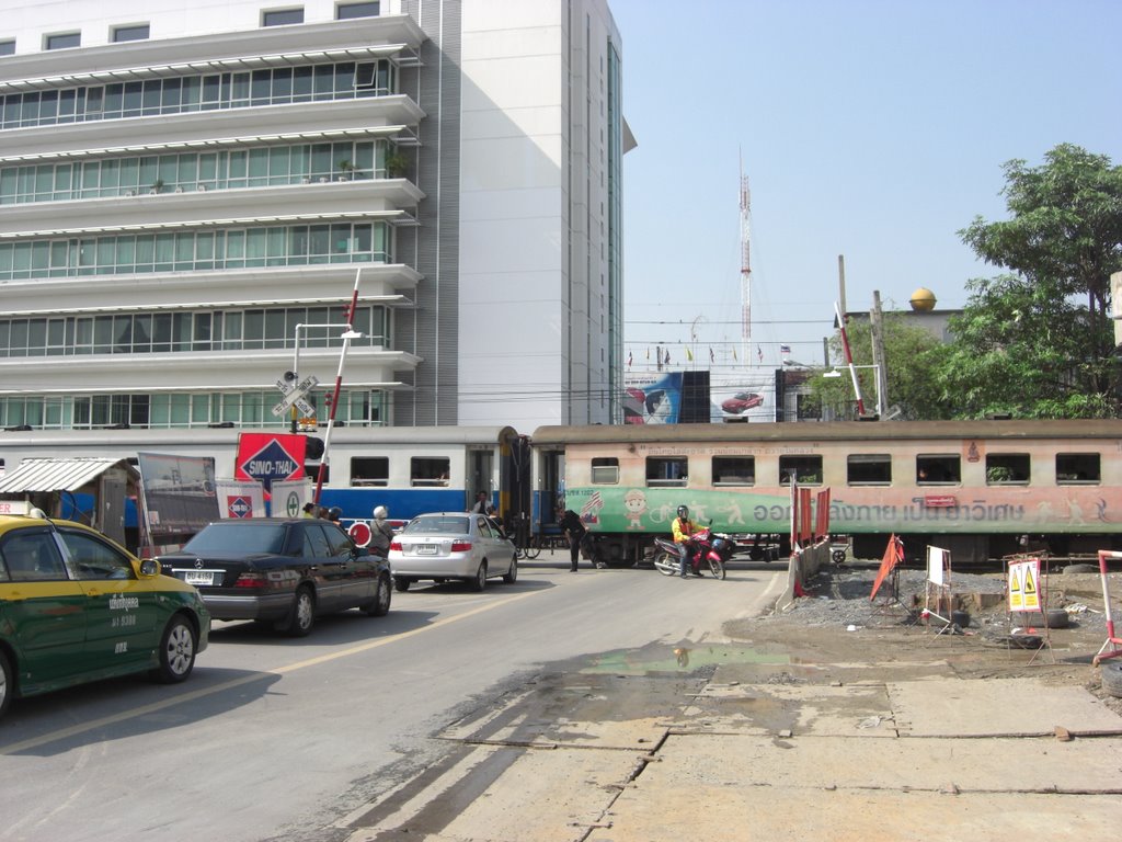 Bangkok pres de a-one hotel et hospital by Alauzet