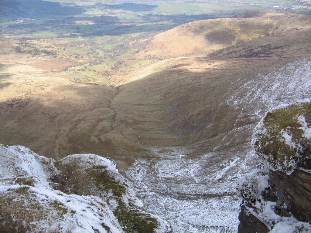 Pen-y-fan vew by cowbridgeguide.co.uk