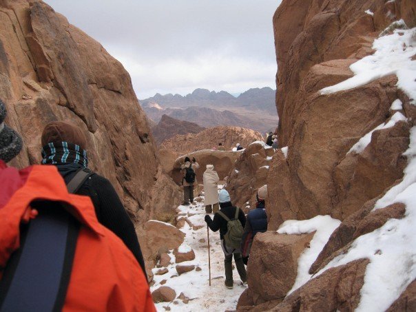 Going down the 3000 steps of Mount Moses by EgyptOffroad