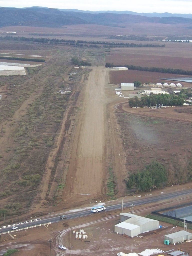 Rancho Magana/El Milagro Airstrip by californiapilot