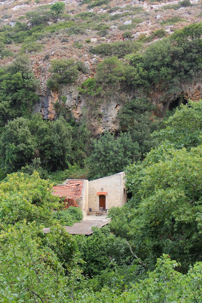 Gorge, lonely village, mountains, foot walk. by Aleksey Voronov