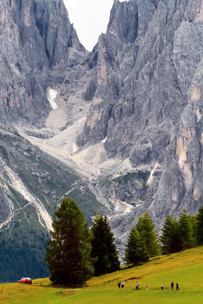 Canalone Vicenza - Sassolungo, val Gardena by Tiziano Ornaghi