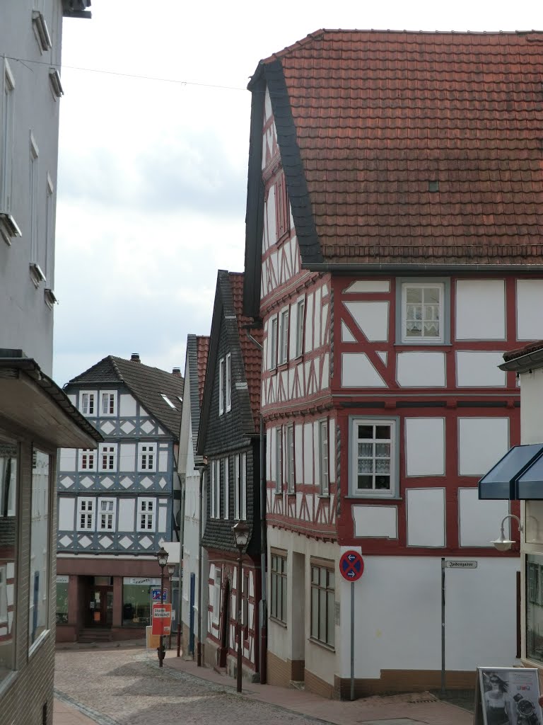 Fritzlar, Nikolausstraße by Nök