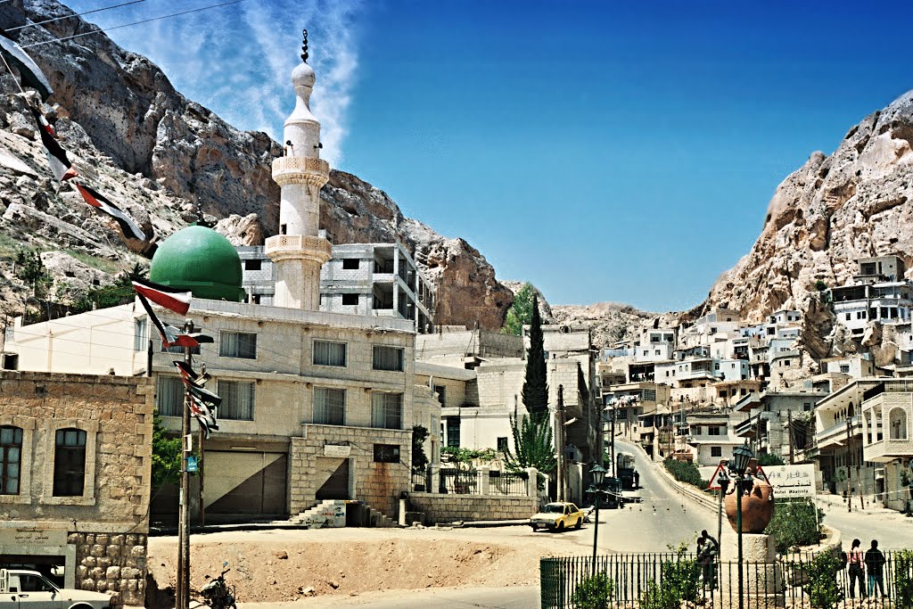 Maaloula-centrum-SYRIE-1996 by ROSTAMDALILA