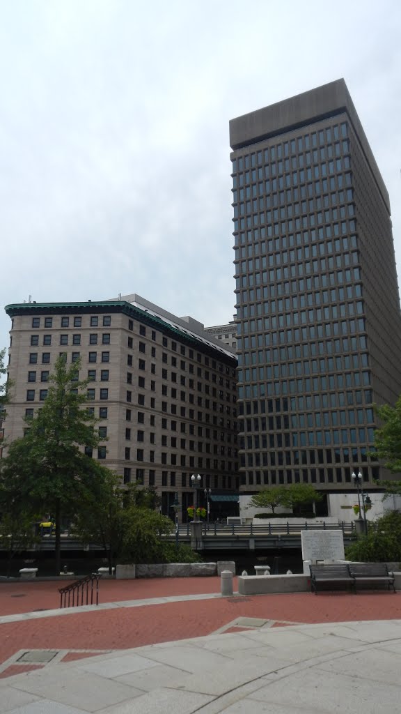 Providence, RI, Textron Tower [03.08.2013] by Bogdan Tapu