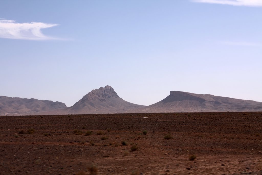 Formações geológicas - Taguersift - Marrocos by Nuno M. Neves