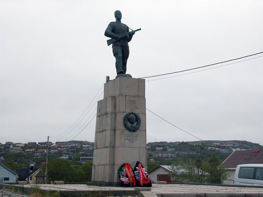 Kirkenes, Norway by Boris Pivnenko