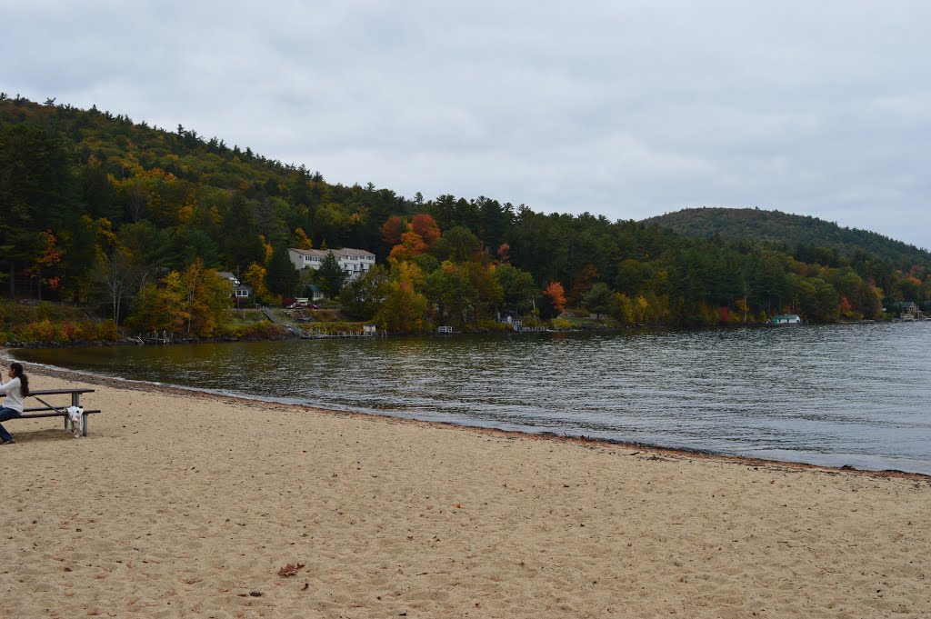 Beach at Ellacoy State Park by dchogan