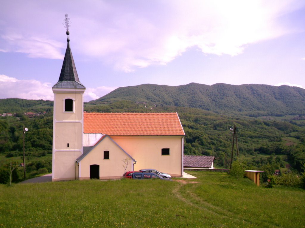 Churc & hills by lala_samobor