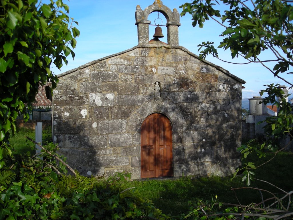 Capela de San Amaro by ©Manuel