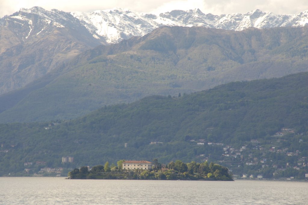 Stresa and Lake by fgiuppo72