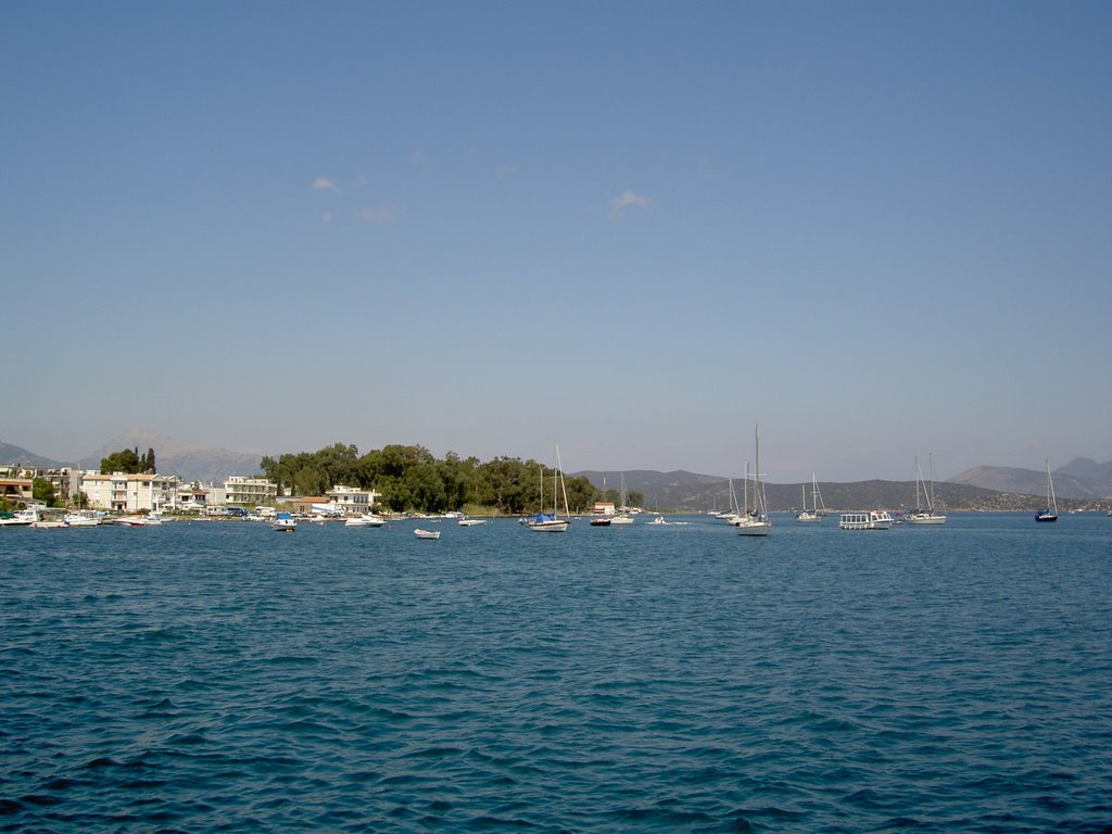 Poros, Greece by KolokourisK