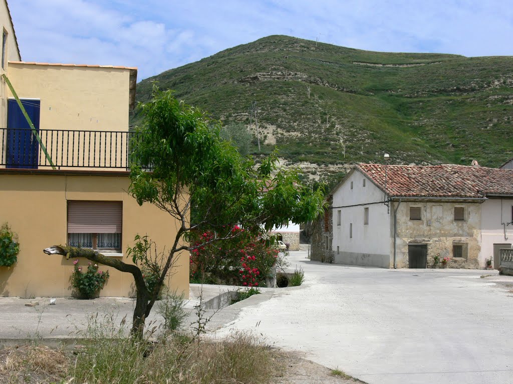 SAN MILLÁN DE YÉCORA (La Rioja). 2007. 416. Centro urbano. by Carlos Sieiro del Nido