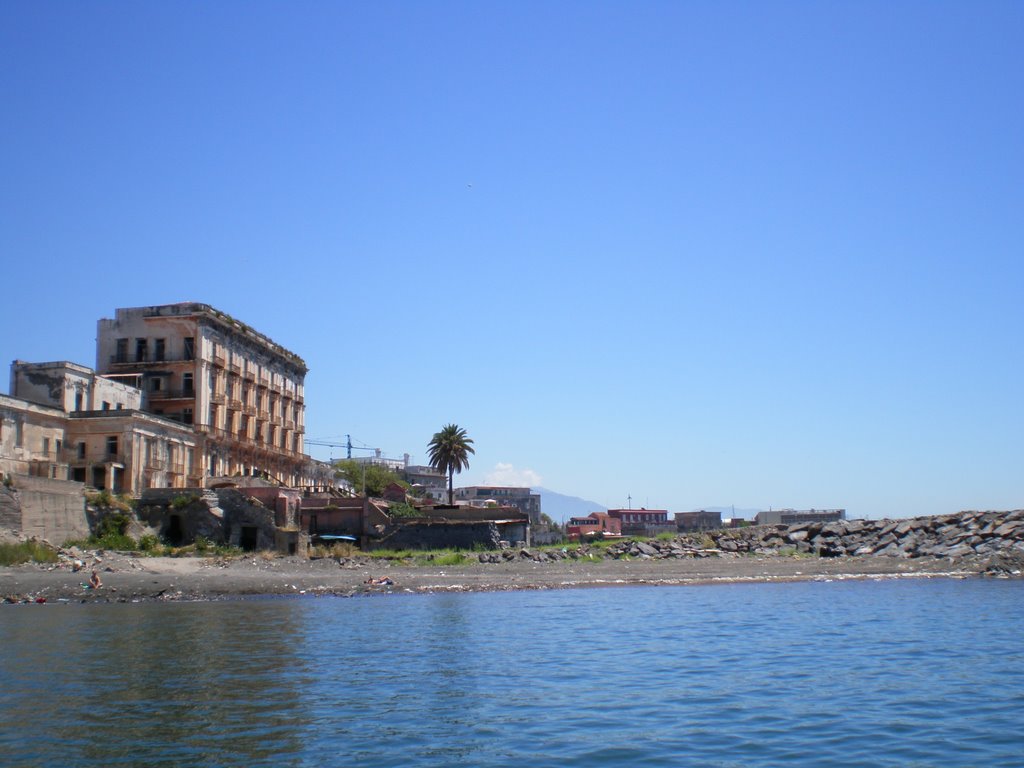 Portici - Spiaggia da "Cirotto" by Cirello del Granatel…