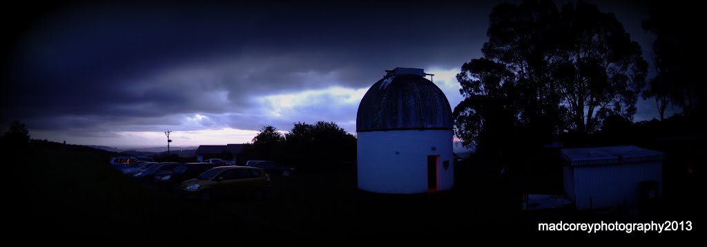 Mt Burnett Observatory by madcorey