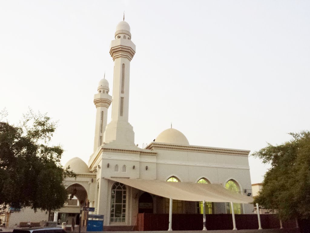 Masjid Al Baraha Mosque, Dubai by Abu Aqeel