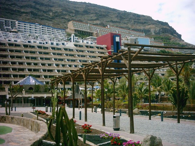 Paseo zona Taurito G. Canaria by Pedro Sanchez Martin