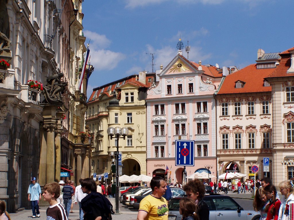 Altstädter Ring in Prag by Ellen Haider