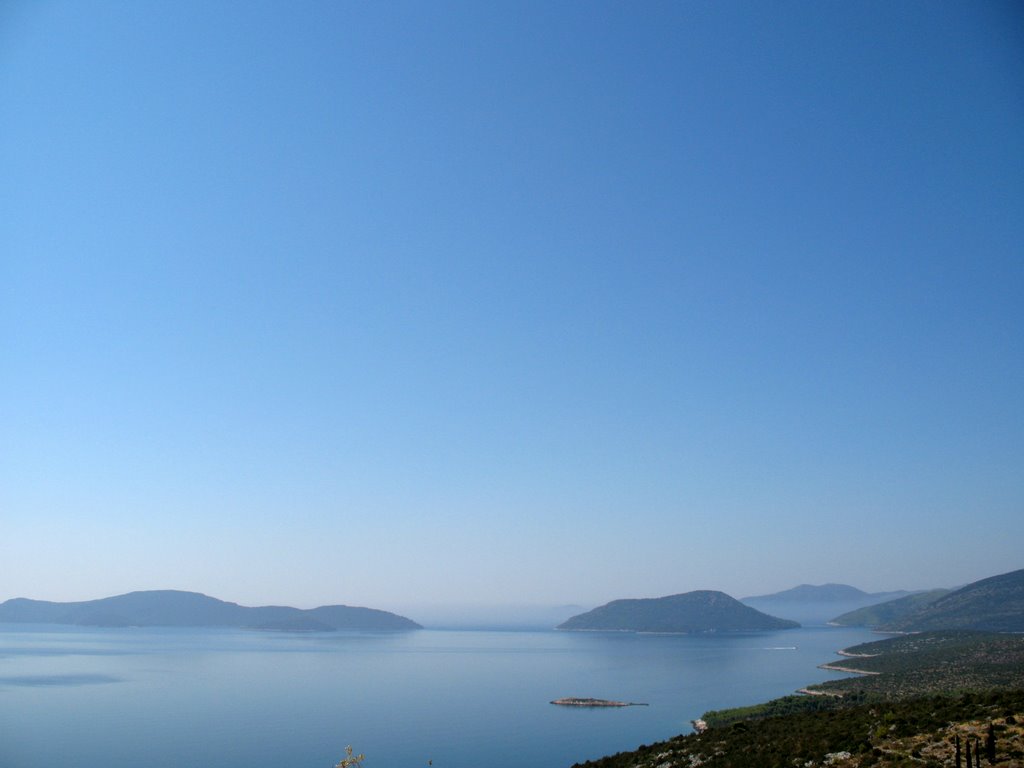 Dubrovnik horizon by Luís Quintino