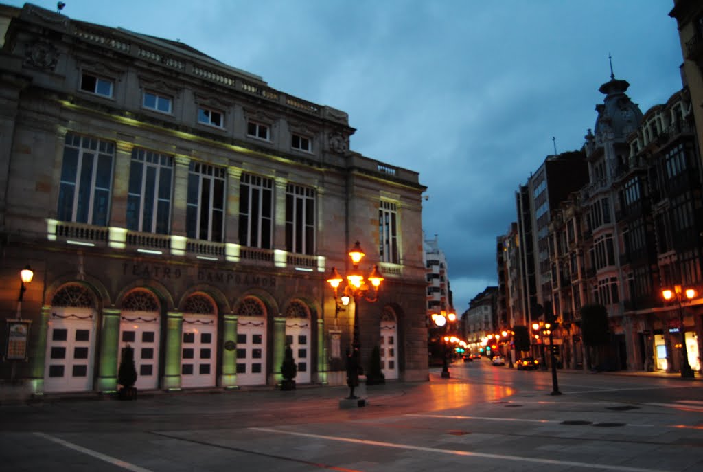 OVIEDO de noite by asanloj