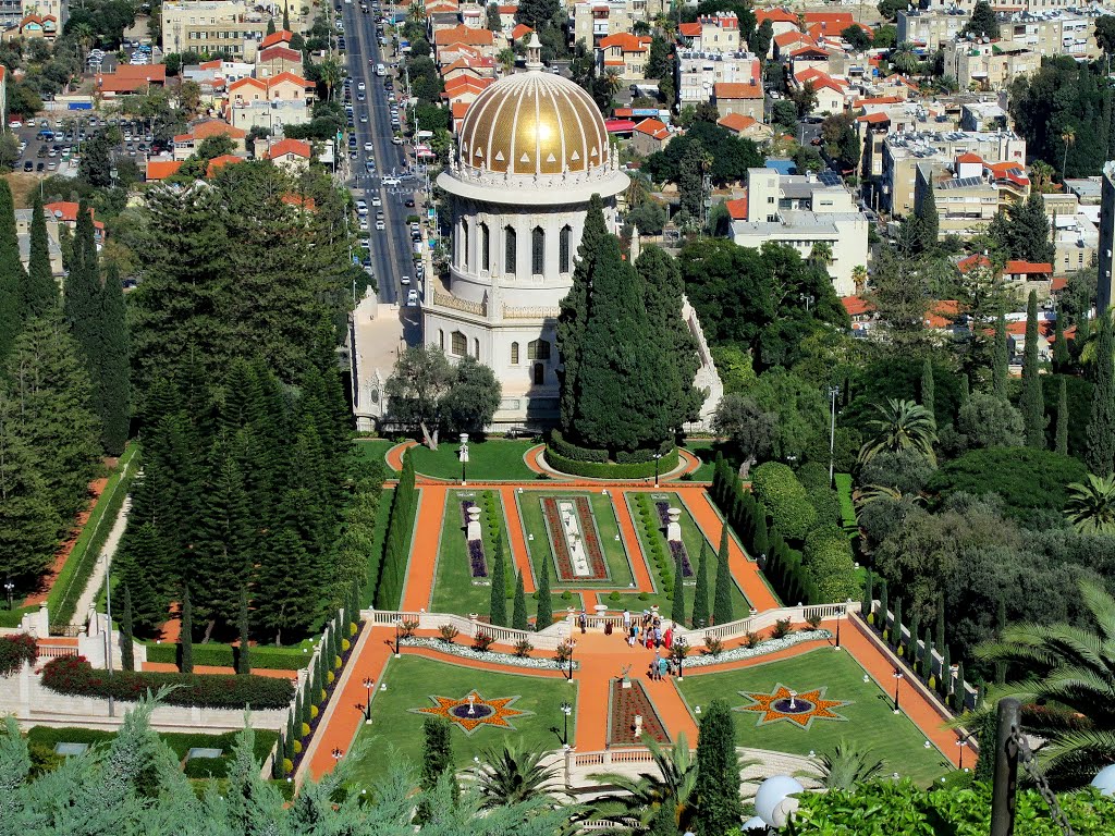 Baha’i Temple and Gardens in Haifa...  Гармония в Геометрии.... by nadiakushnir