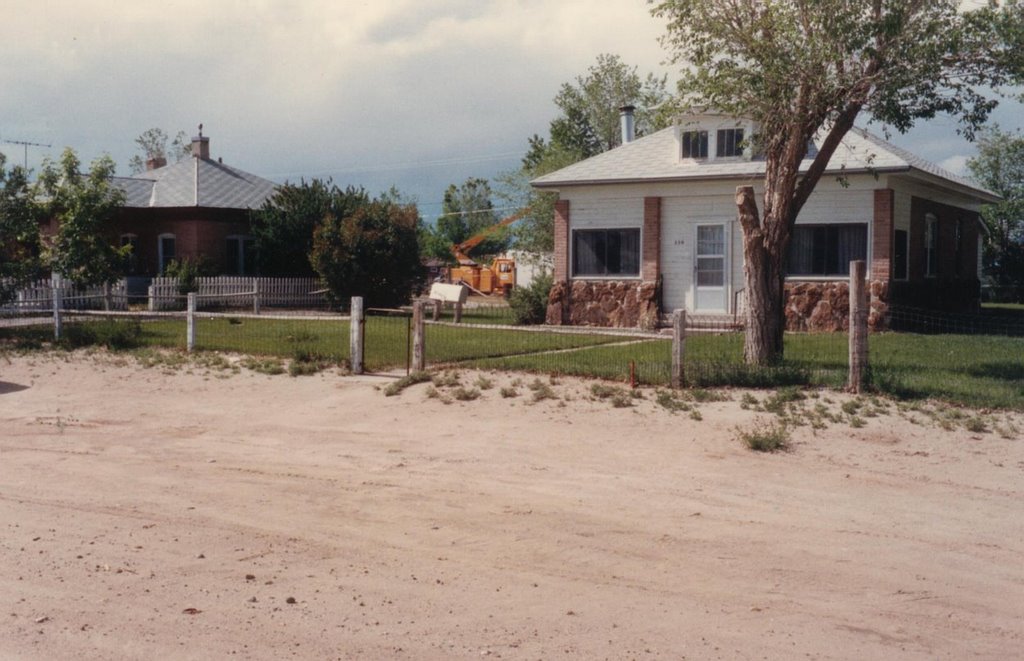 A House Update from a Picture Taken in 1941 (Looking Northwest) - 22 MAY 1987 by Kent Hoffman