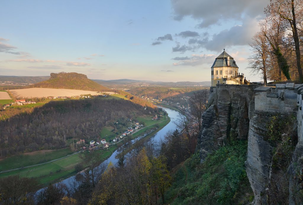 Königstein- Blick nach Osten by PeSchn