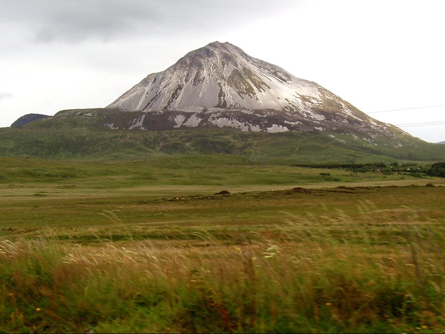 Mb - 19:02 Mount Errigal from Fanaboy by Margrit Berger