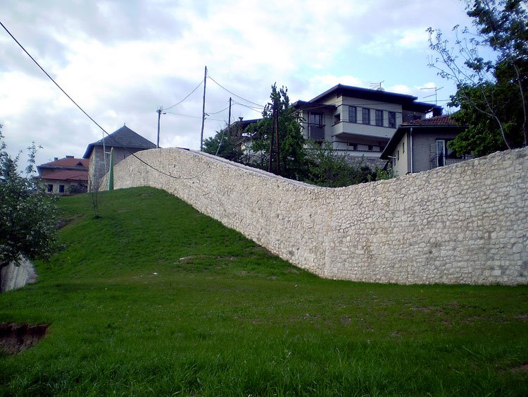 Vratnik walls by satyr.pan