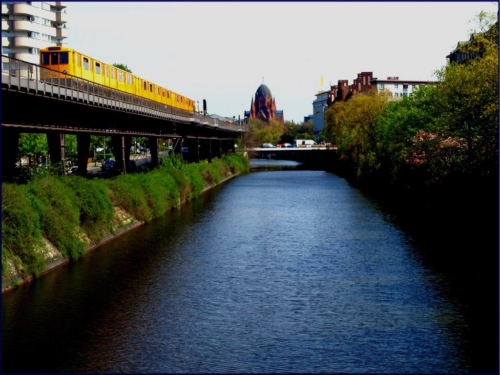 Mehringbrücke by stadermann