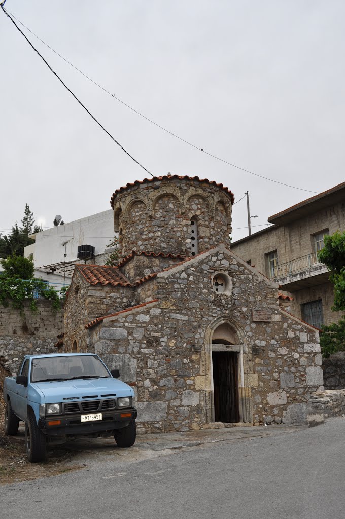 Старая византийская церковь / Old byzantine church by HellDiver