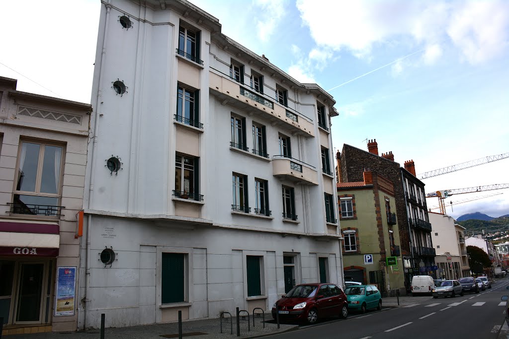 CLERMONR-FERRAND - 15 rue Fontgieve - La facade by Michel Mus