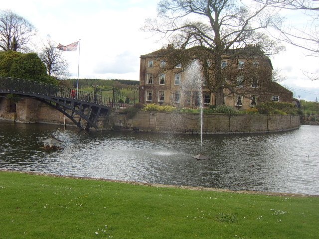 Walton Hall by gparkin