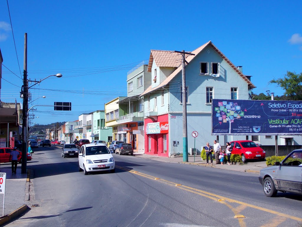 RUA QUINZE DE NOVEMBRO-RIO DO SUL-SC by Sidnei Recco