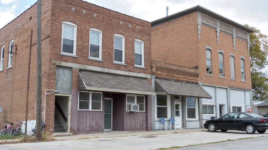 Buildings on Main Street by D200DX