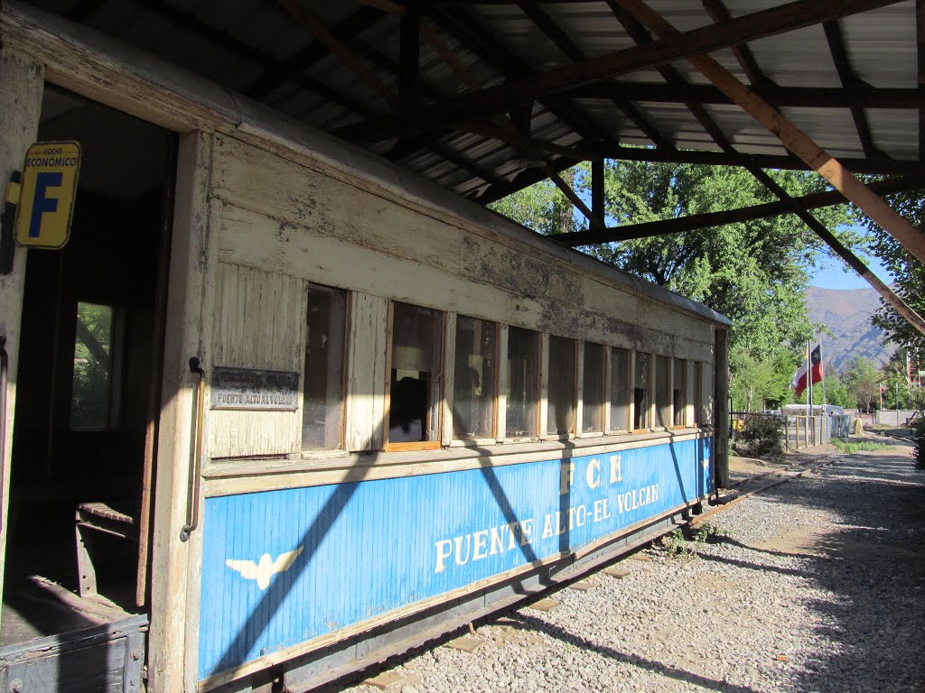 Ferrocarril antiguo r.c.a. by r.castillo