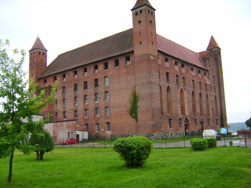 Gniew Teutonic Knights Castle by sfinxek