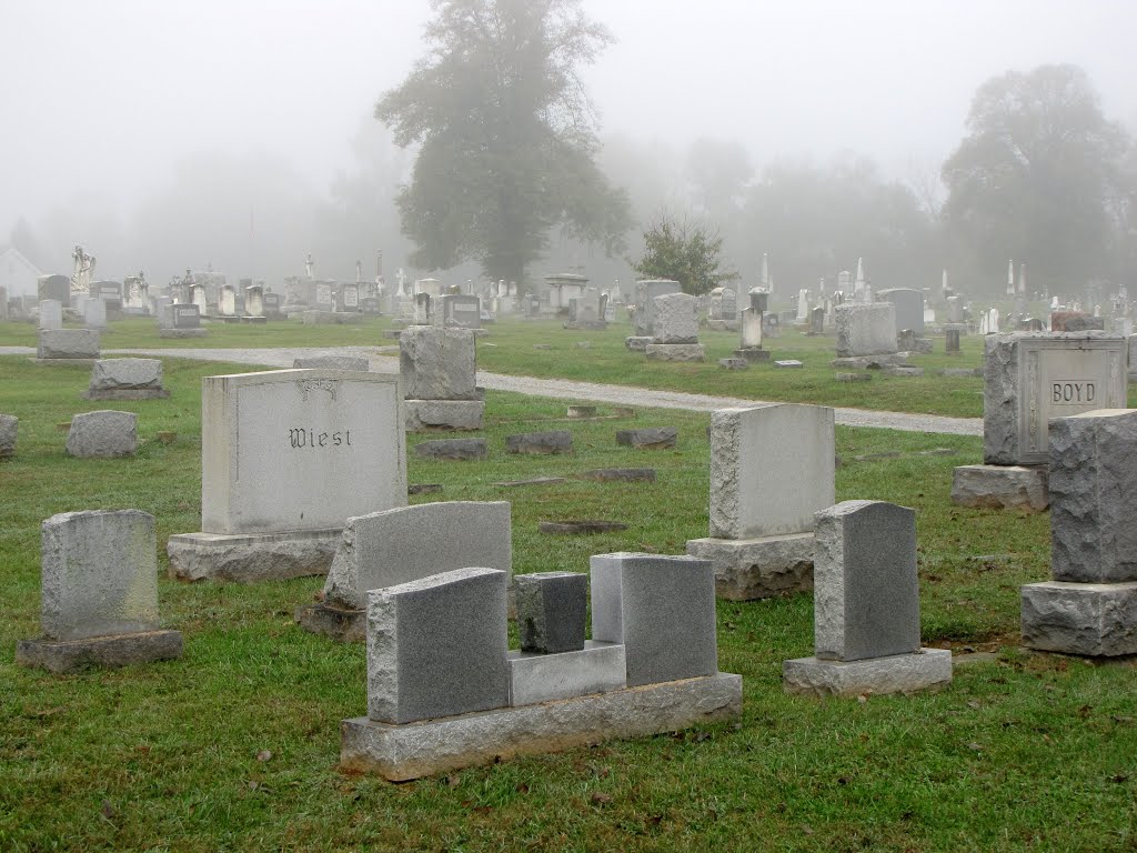 Edge Hill Cemetery by SchuminWeb