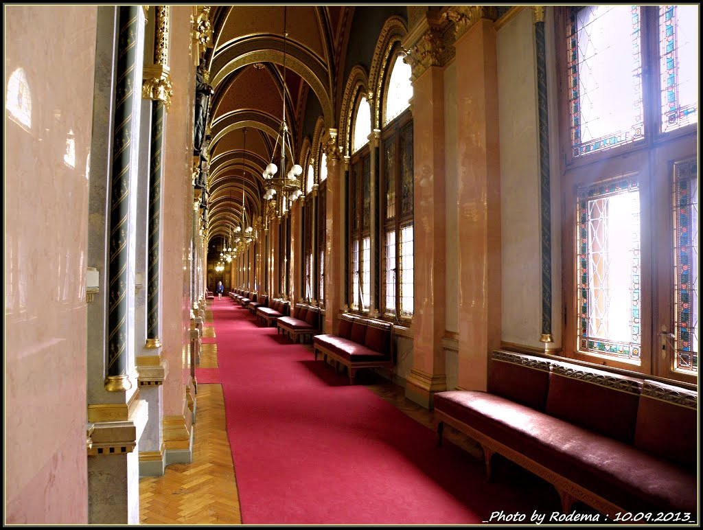 Budapest: the Parliament. by Rodema