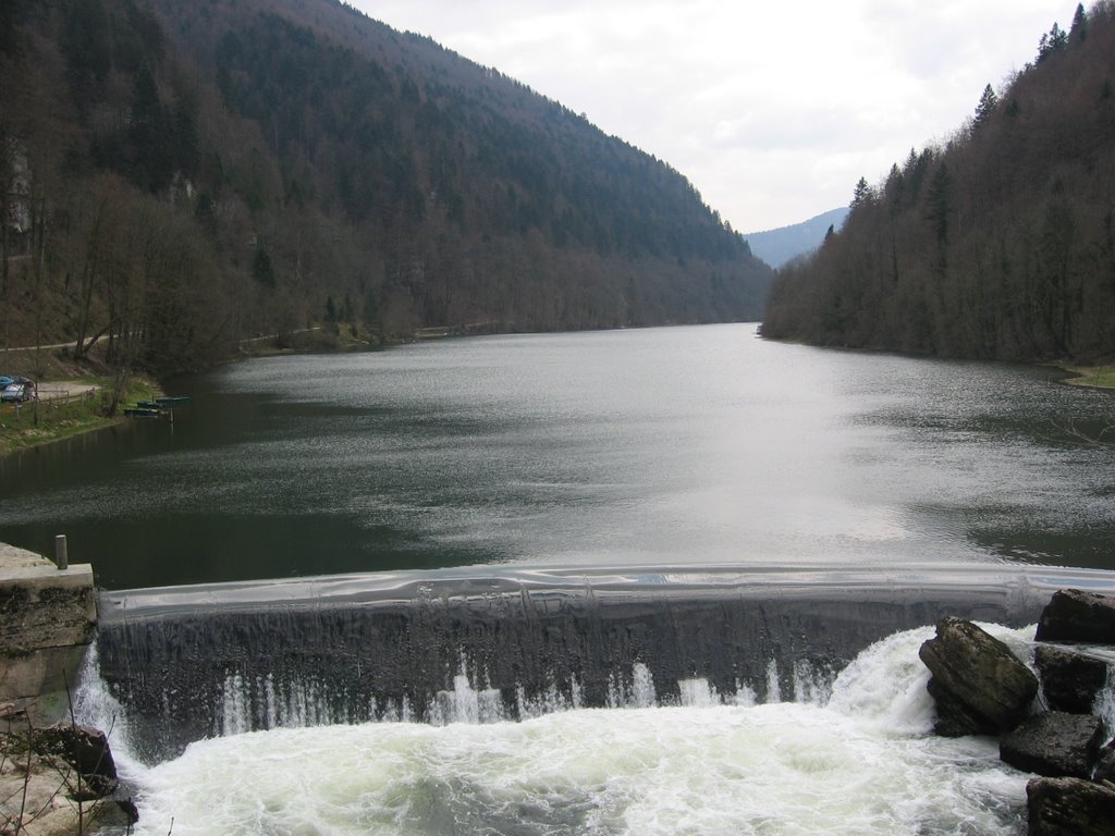 Barrage sur le Doubs, La Goule by Le Pèlerin