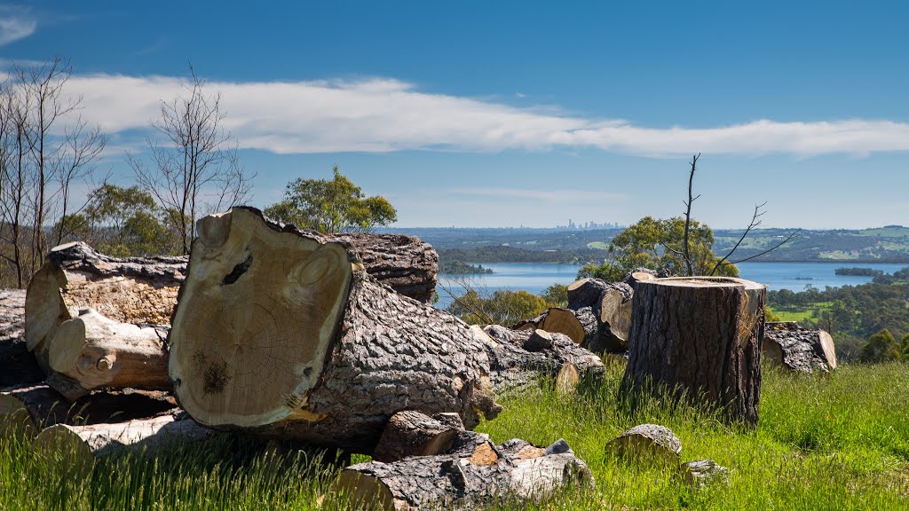 Melbourne across Sugarloaf Reservoir by bob.schorer