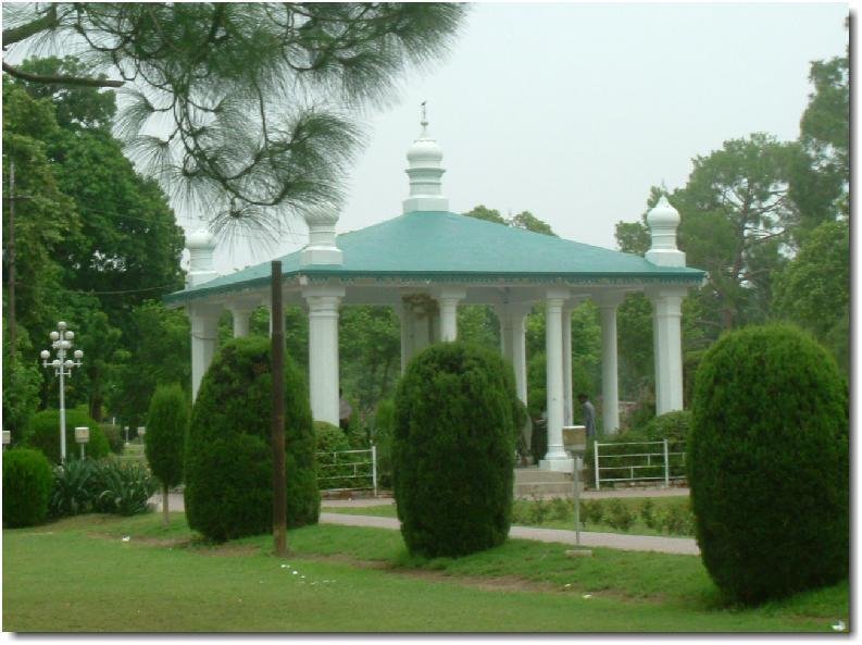 Jinnah Garden, Faisalabad جناح باغ | www.ClockTowerCity.com by Minhajian