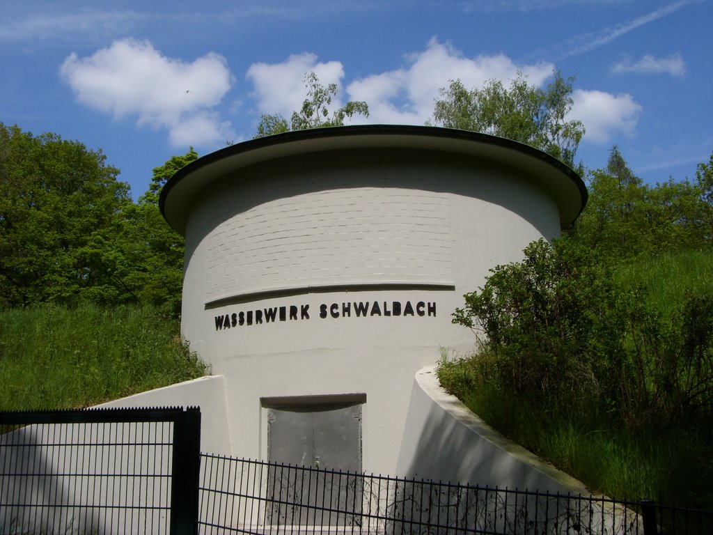 Hochbehälter Wasserwerk Schwalbach II by hundertvolt