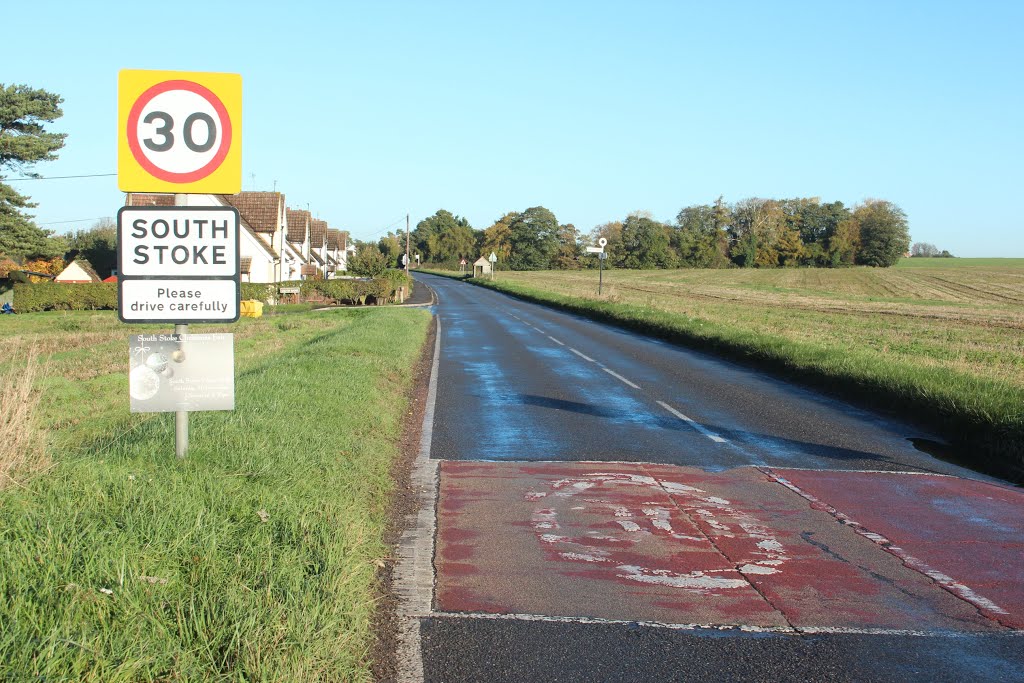 30 mph into South Stoke. by peterjoscelyne