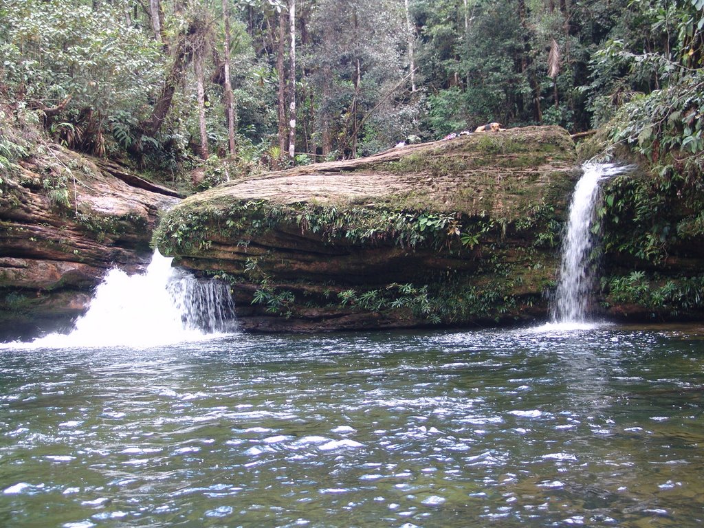 Cascadas Fin del Mundo, Mocoa, Putumayo, Colombia by Efraim Omar Revelo